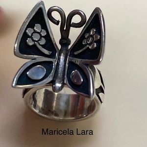 James Avery Mariposa ring size 2